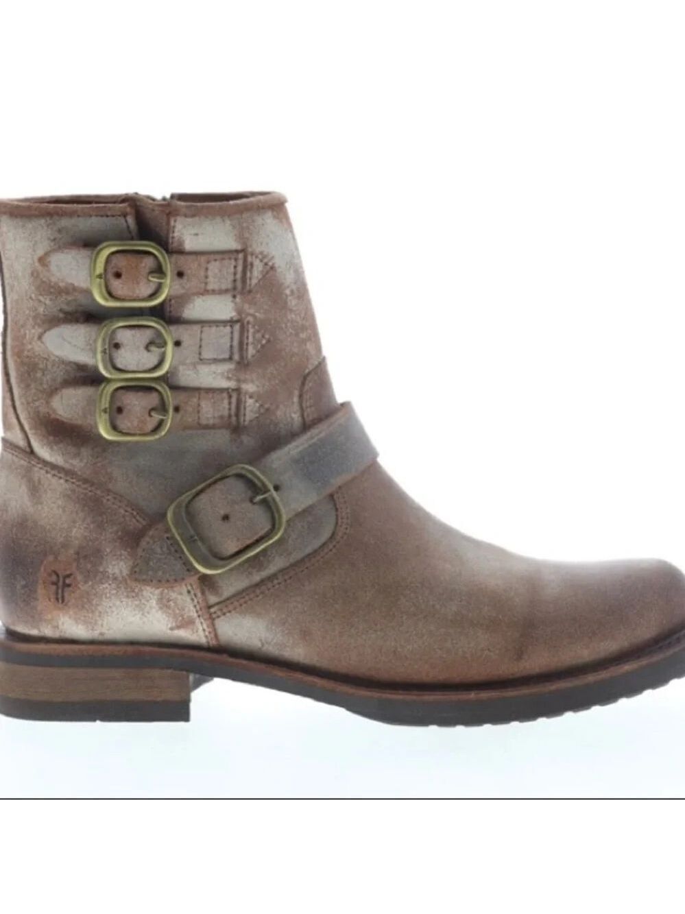 𝅺frye Veronica Belted Distressed Short Boots. Size 6